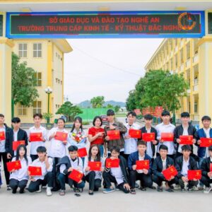 hinh anh hoat dong tai truong trung cap bac nghe an slider (26)